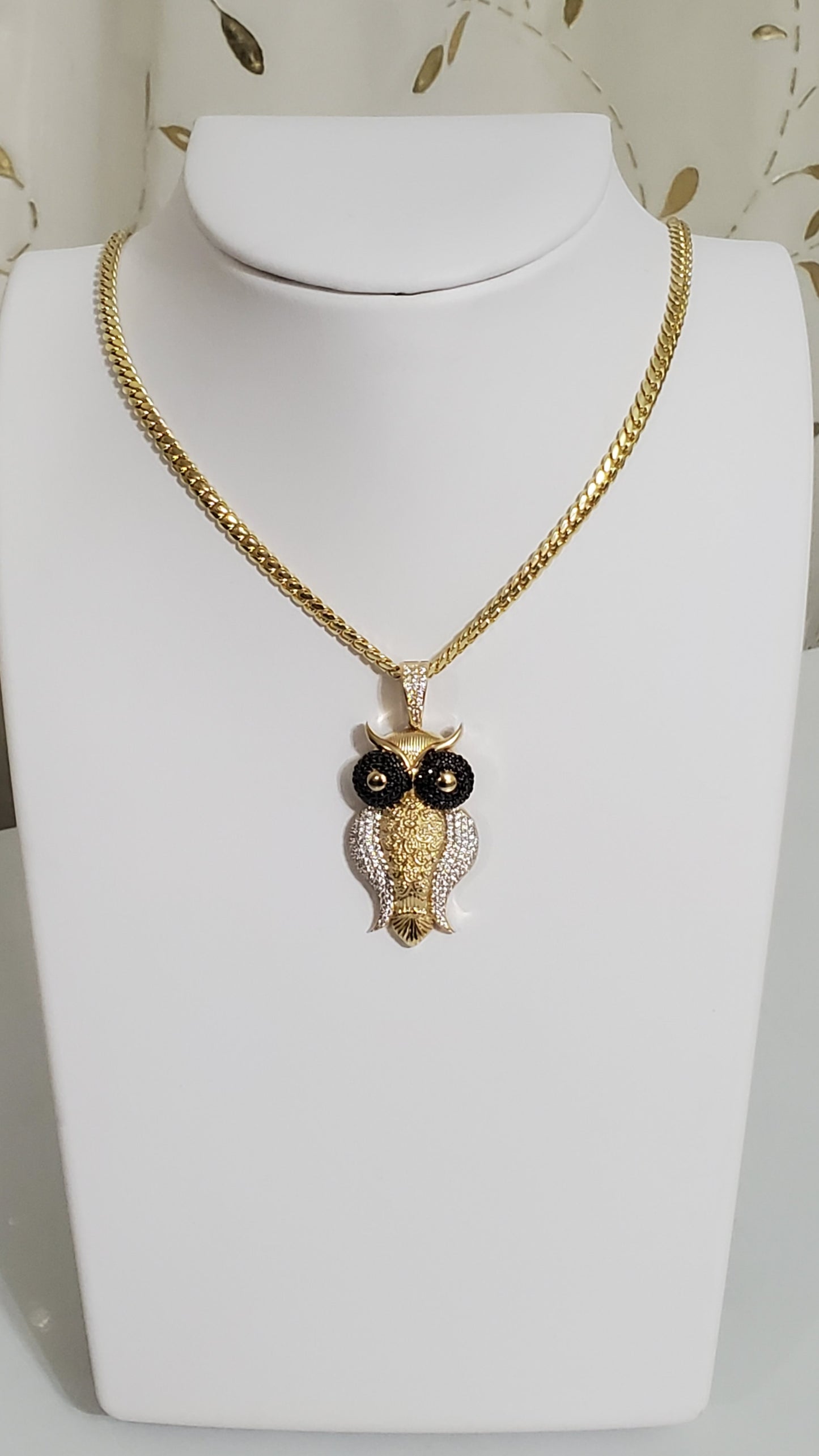 Necklace gold 14k with charm gold 14k