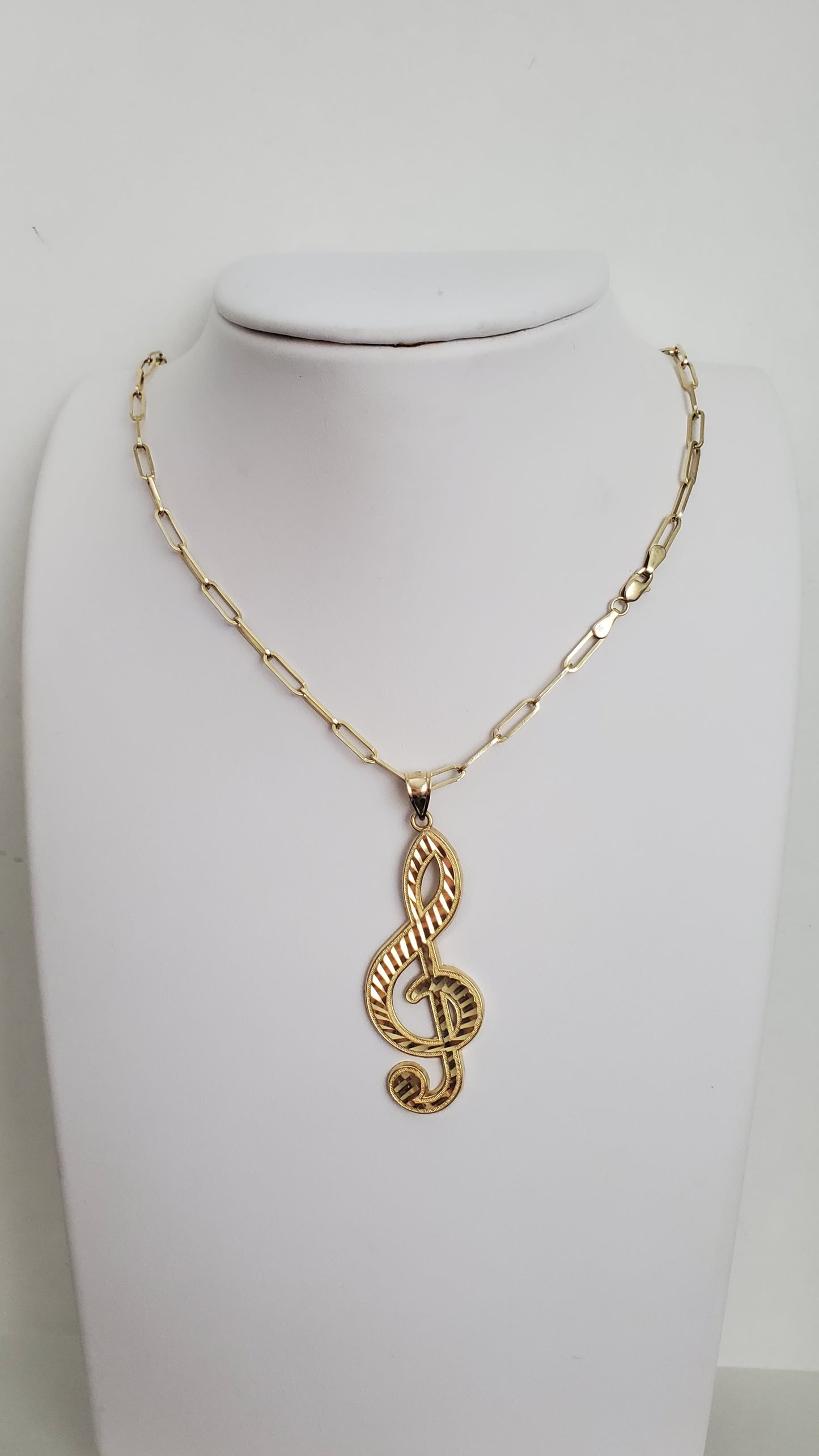 Necklace gold 10k with charm gold 10k