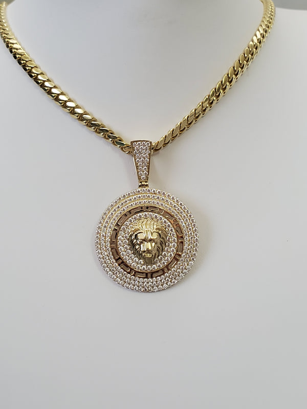 Cuban link chain with pendant 10k