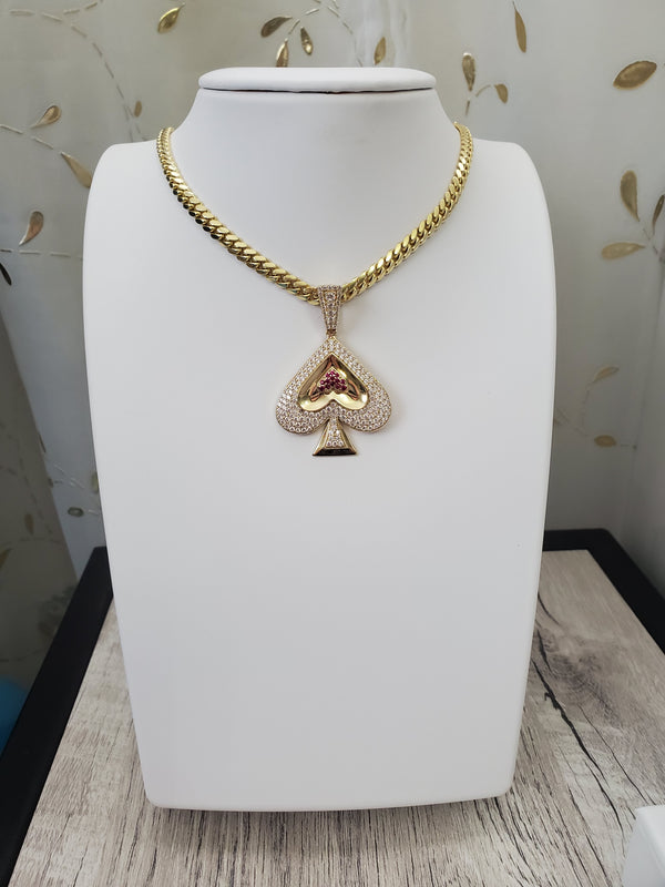 Cuban Link chain with pendant gold 10k