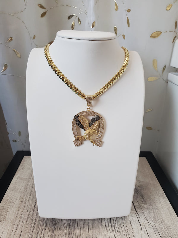 Cuban Chain gold 10k with Charm gold 10k 